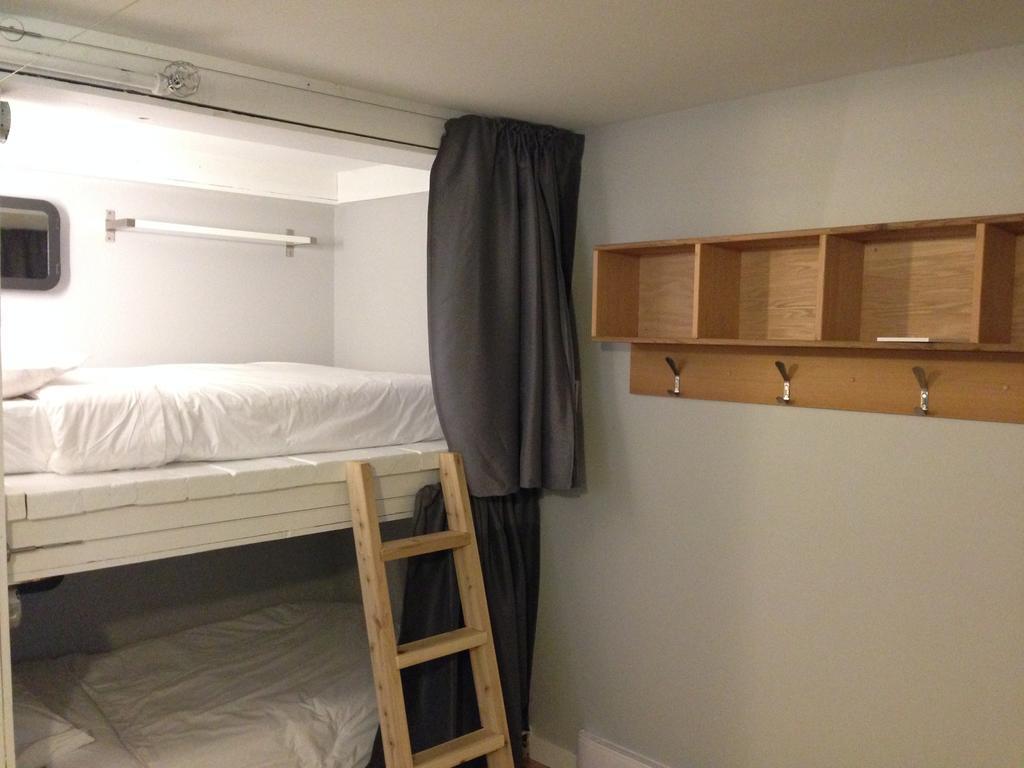 Ubc Whistler Lodge Værelse billede